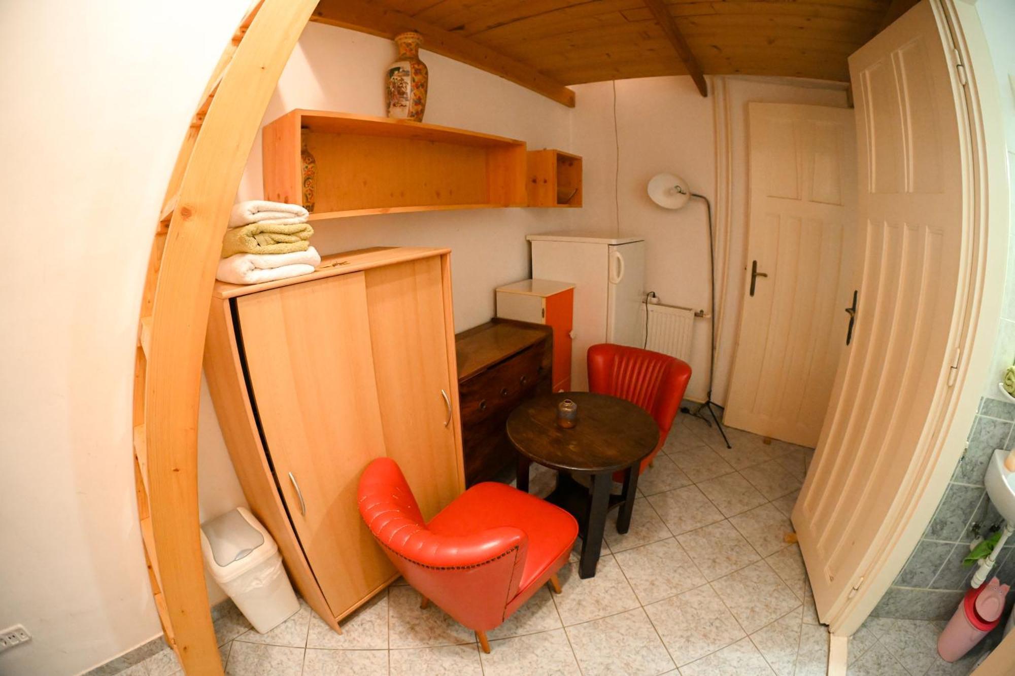Apartamento Downtown Cozy Private Studio For 1-2 People Budapest